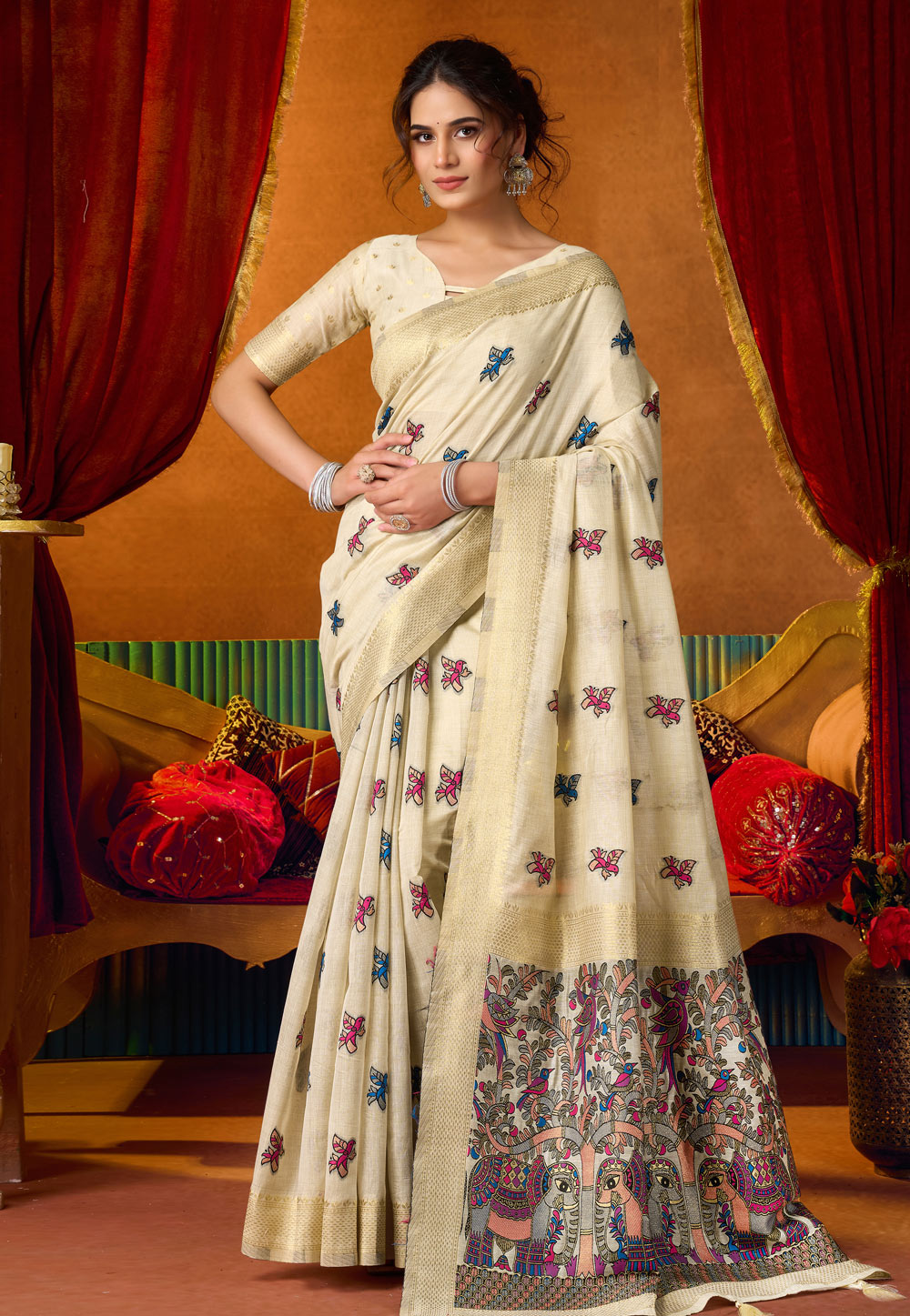 Cream Khadi Cotton Saree With Blouse 325392