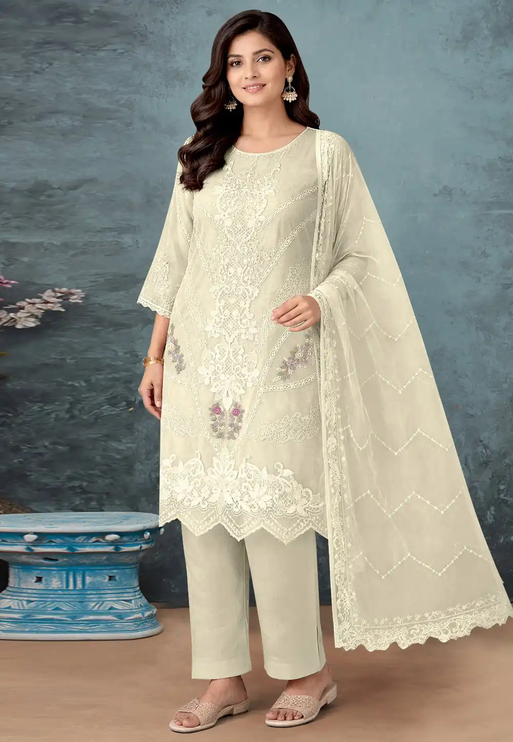 Cream Organza Embroidered Pakistani Suit 330648