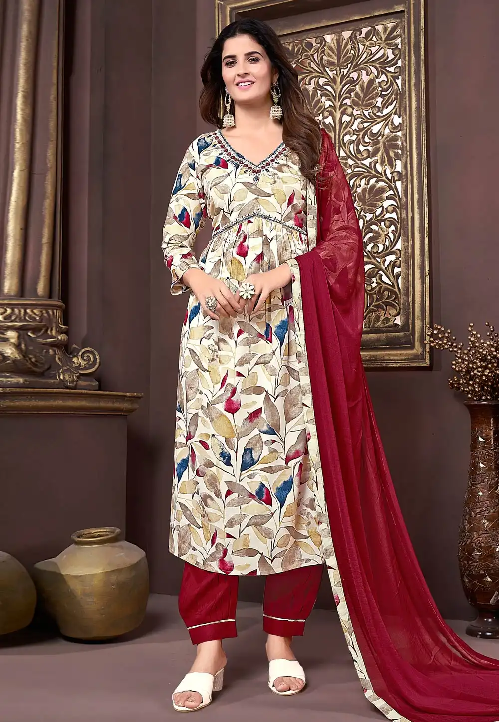 Cream Rayon Readymade Pakistani Suit 284101
