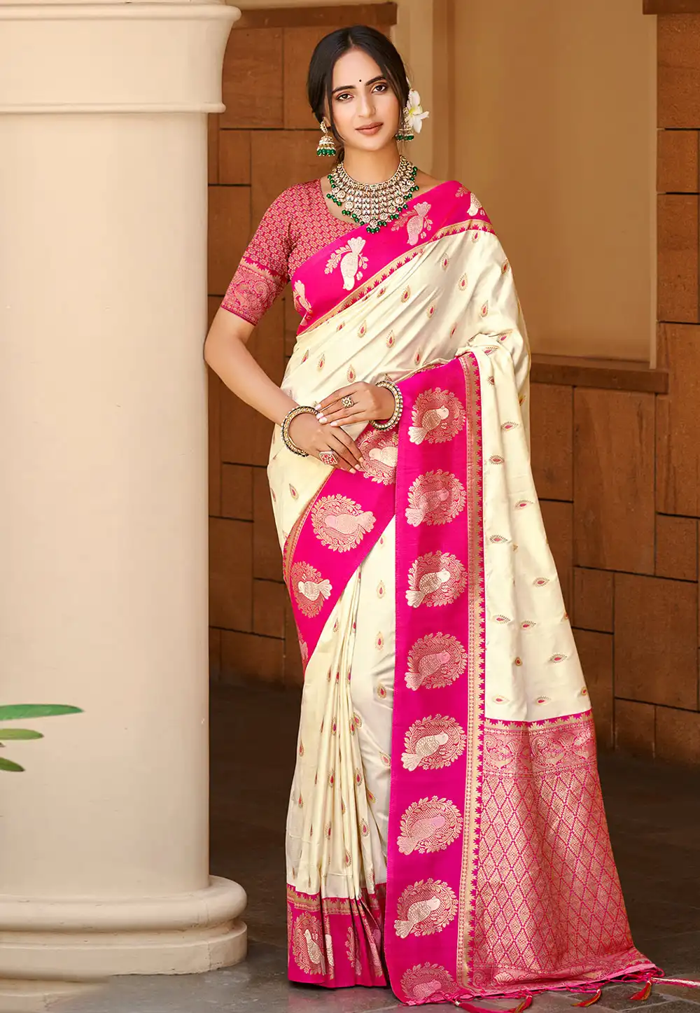 Cream Silk Saree With Blouse 323562