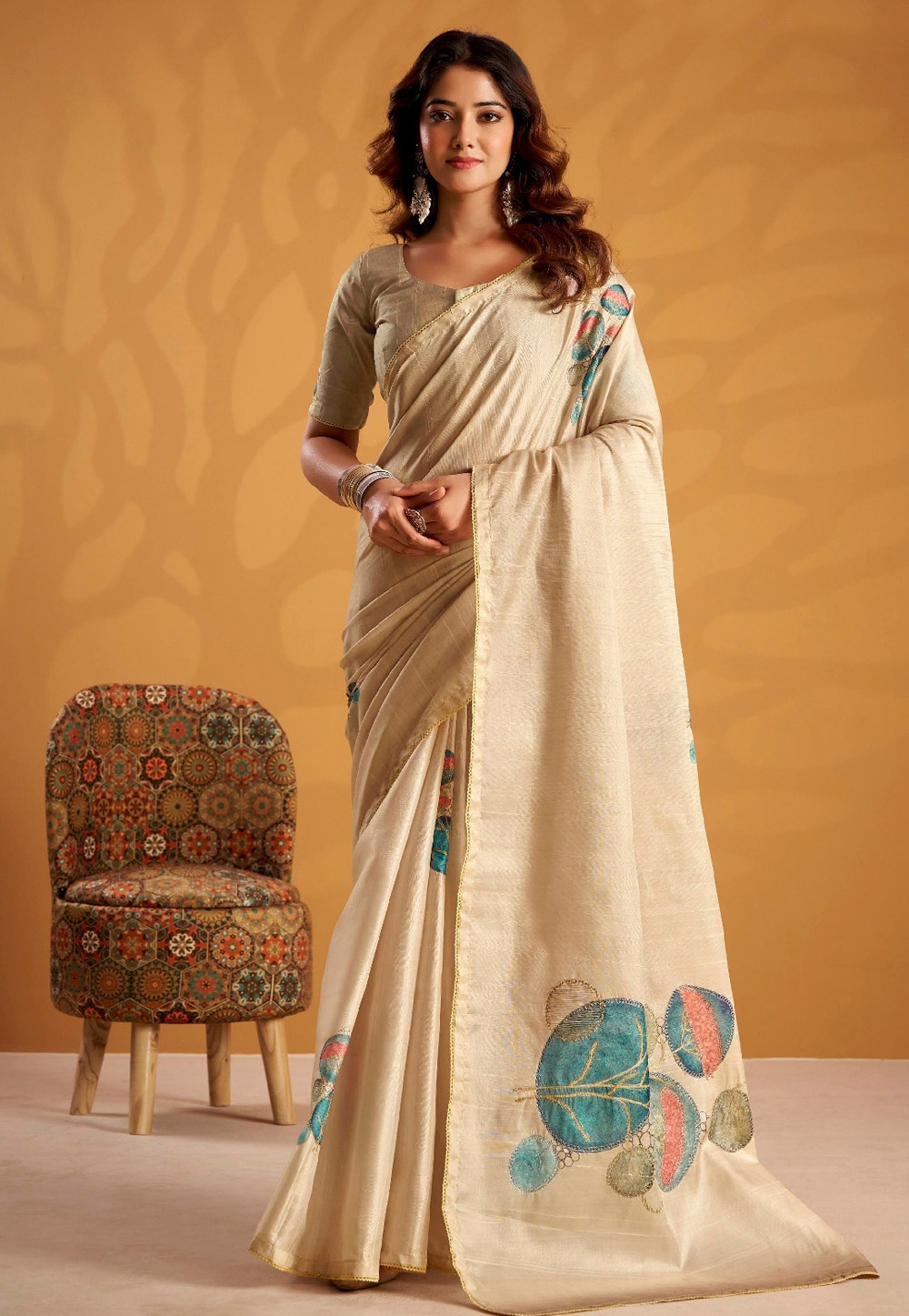 Cream Tussar Silk Saree With Blouse 323759