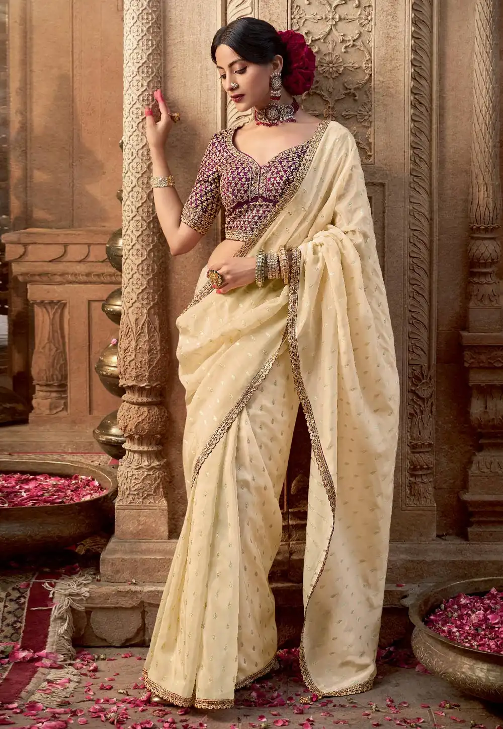 Cream Viscose Crepe Saree With Blouse 313434