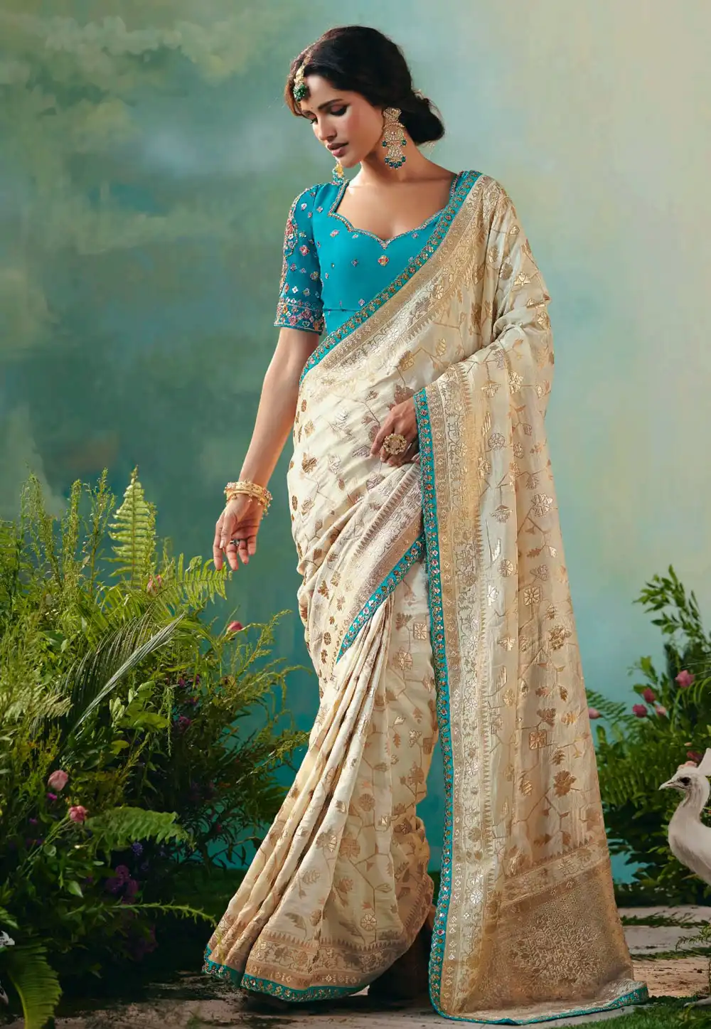 Cream Viscose Saree With Blouse 318362