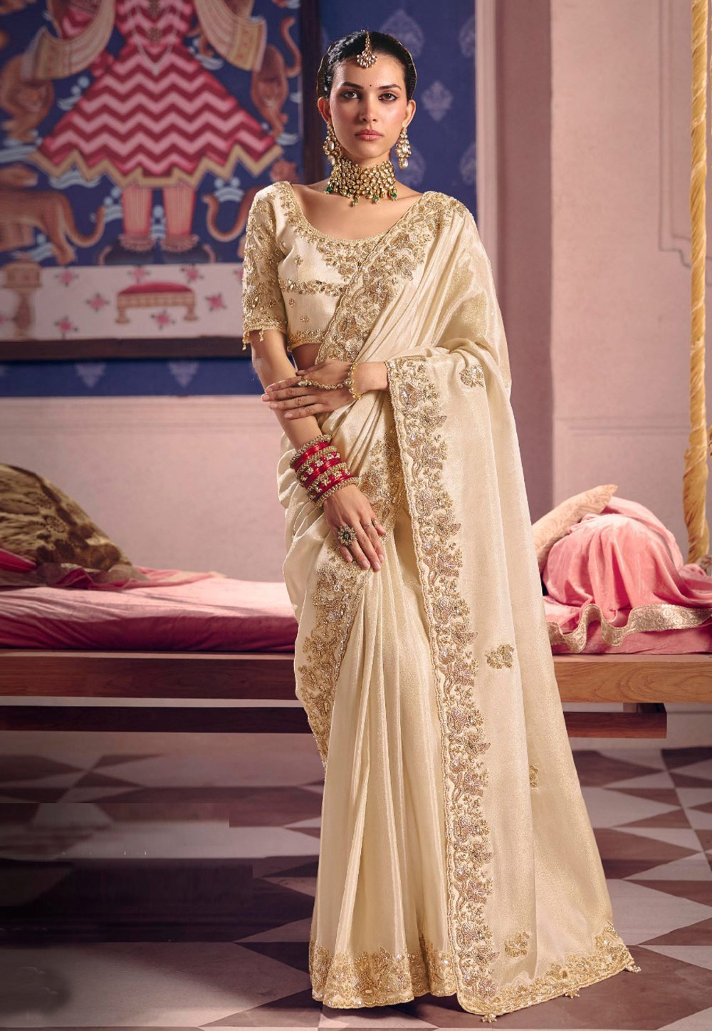 Cream Viscose Saree With Blouse 326875