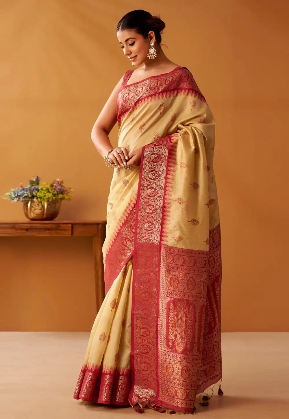 Fawn Cotton Saree With Blouse 328200