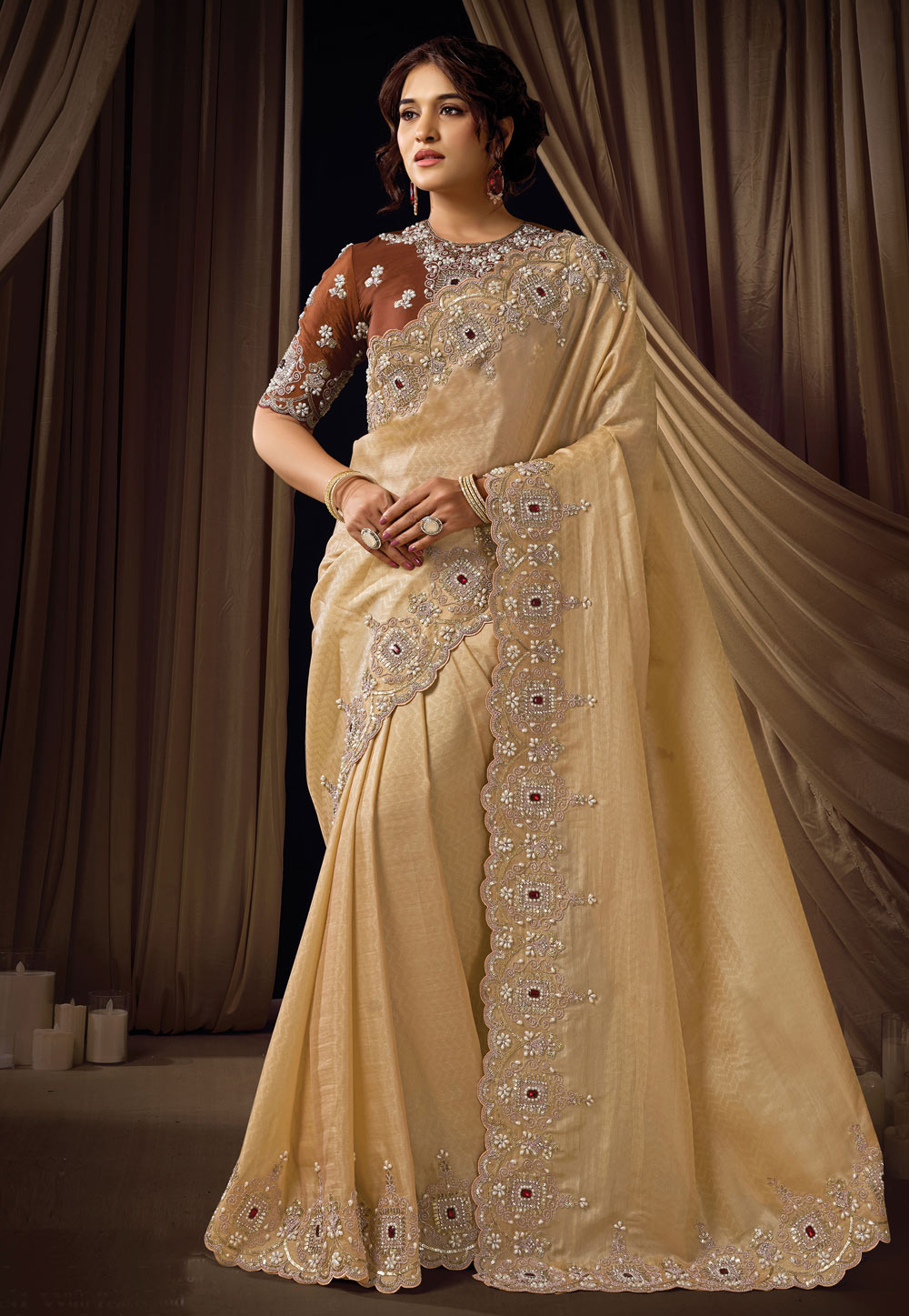 Fawn Jacquard Silk Saree With Blouse 325751