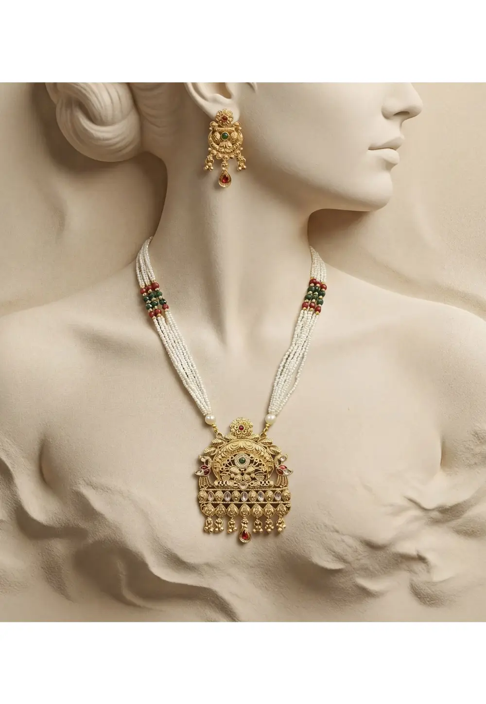Golden Alloy Necklace With Earrings 333104