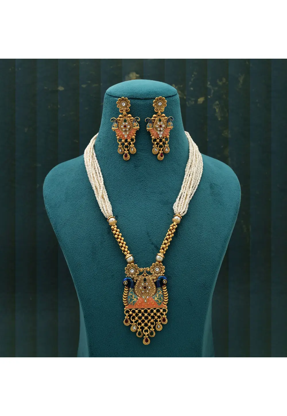 Golden Alloy Necklace With Earrings 335129