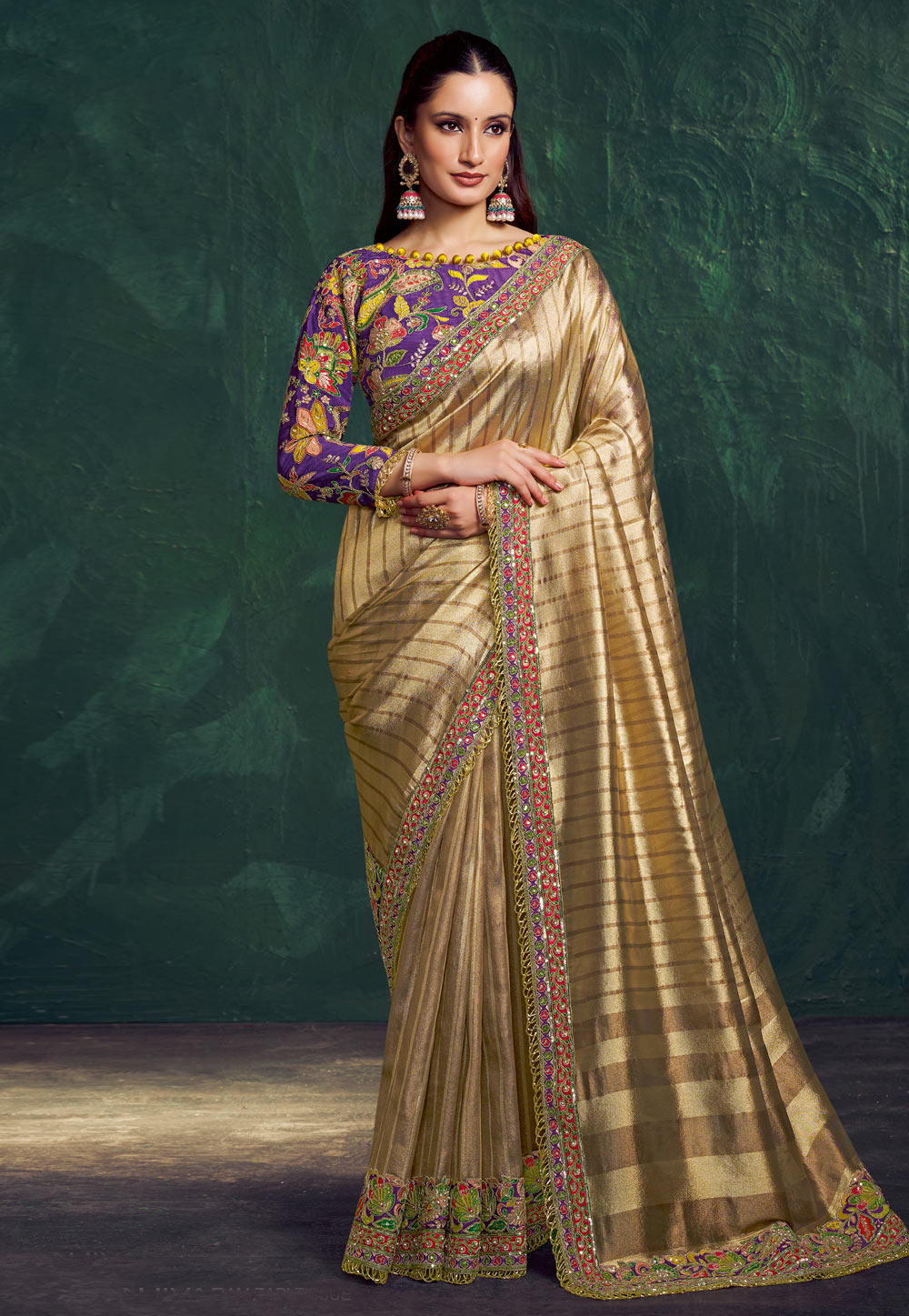 Golden Kanjivaram Silk Saree 322939