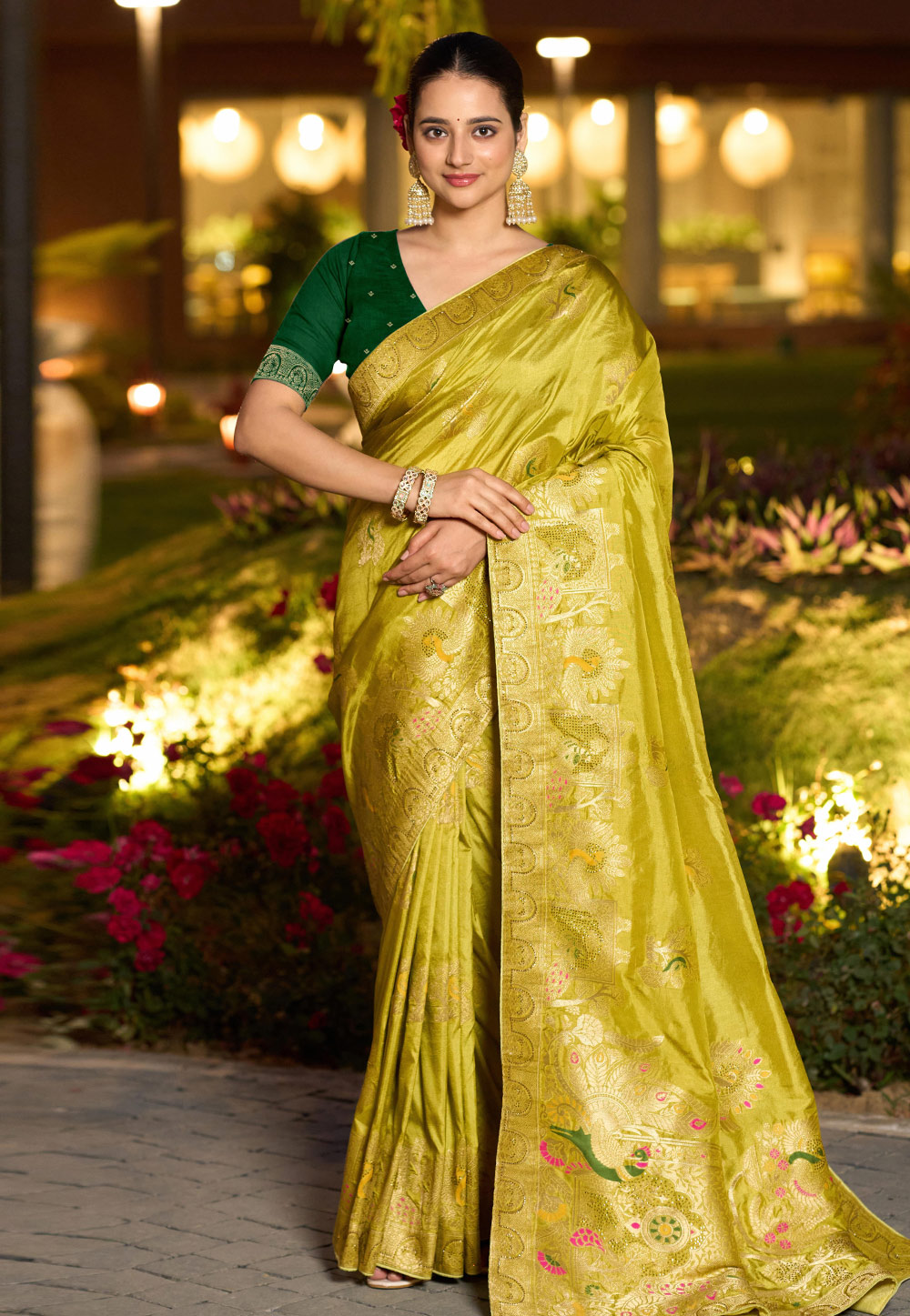 Golden Silk Saree With Blouse 308234