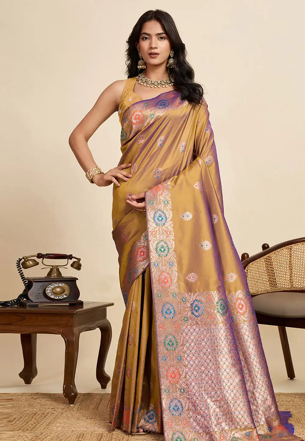 Golden Silk Saree With Blouse 317234