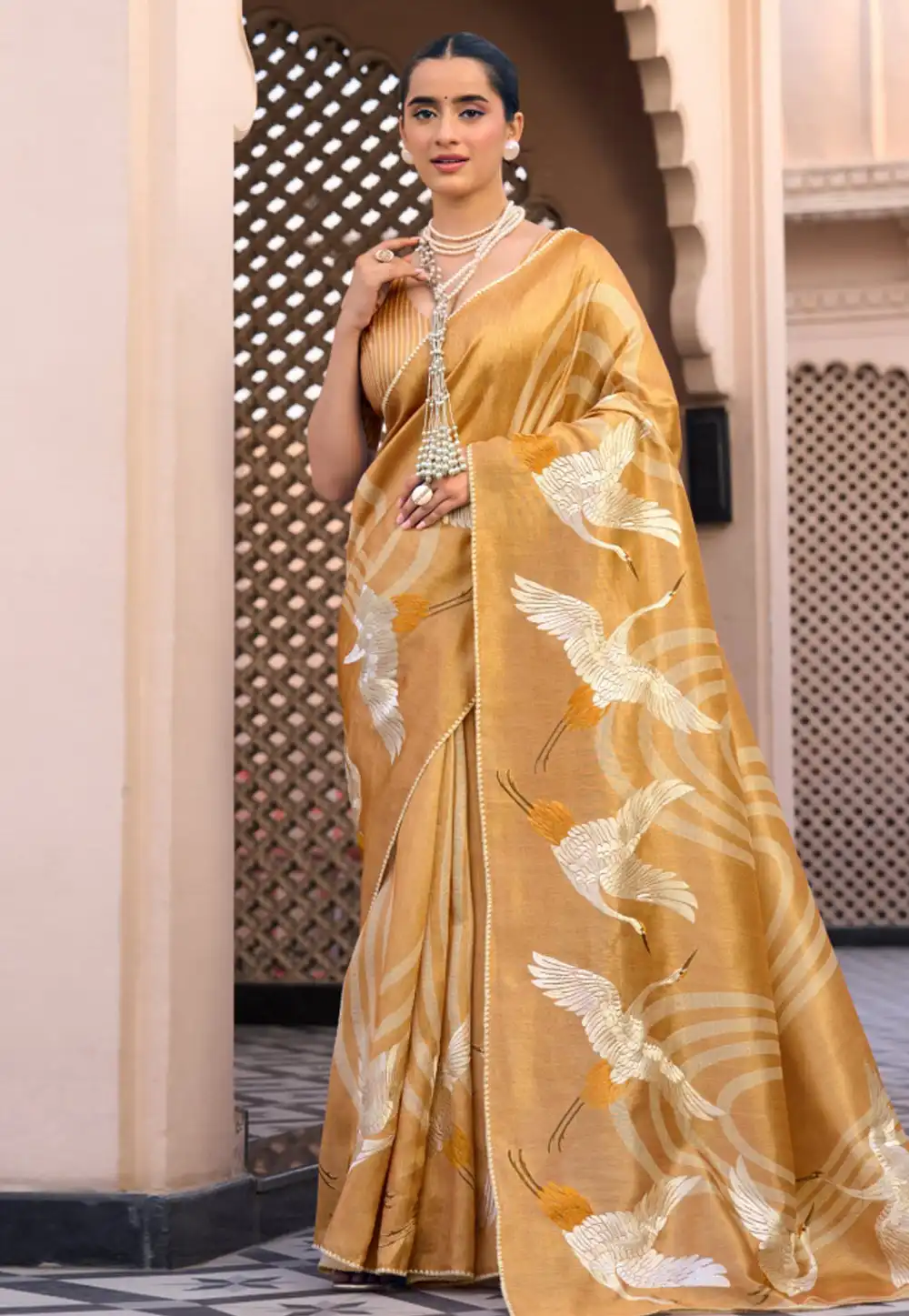 Golden Tussar Silk Saree With Blouse 326844