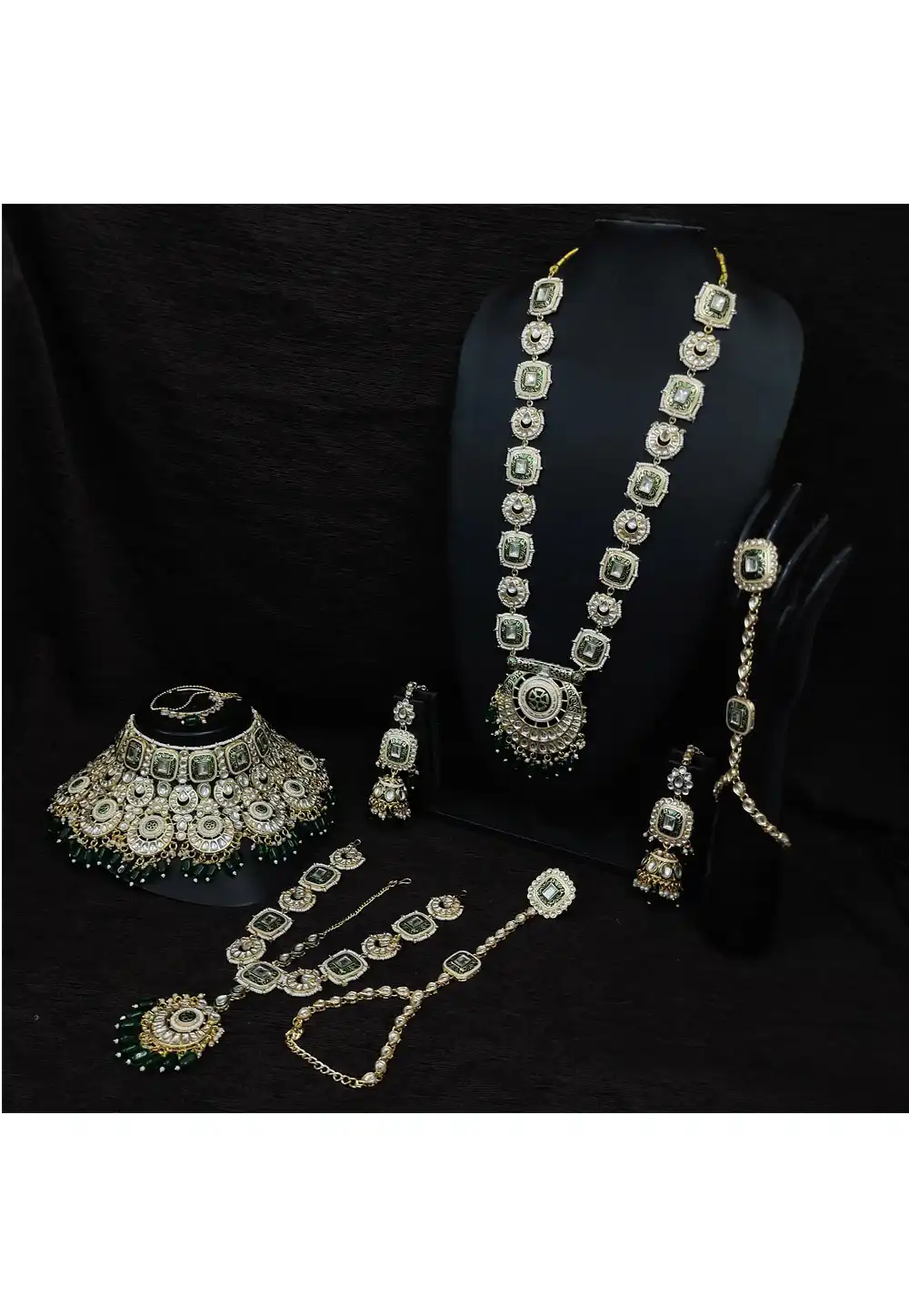 Green Alloy Bridal Set 328398