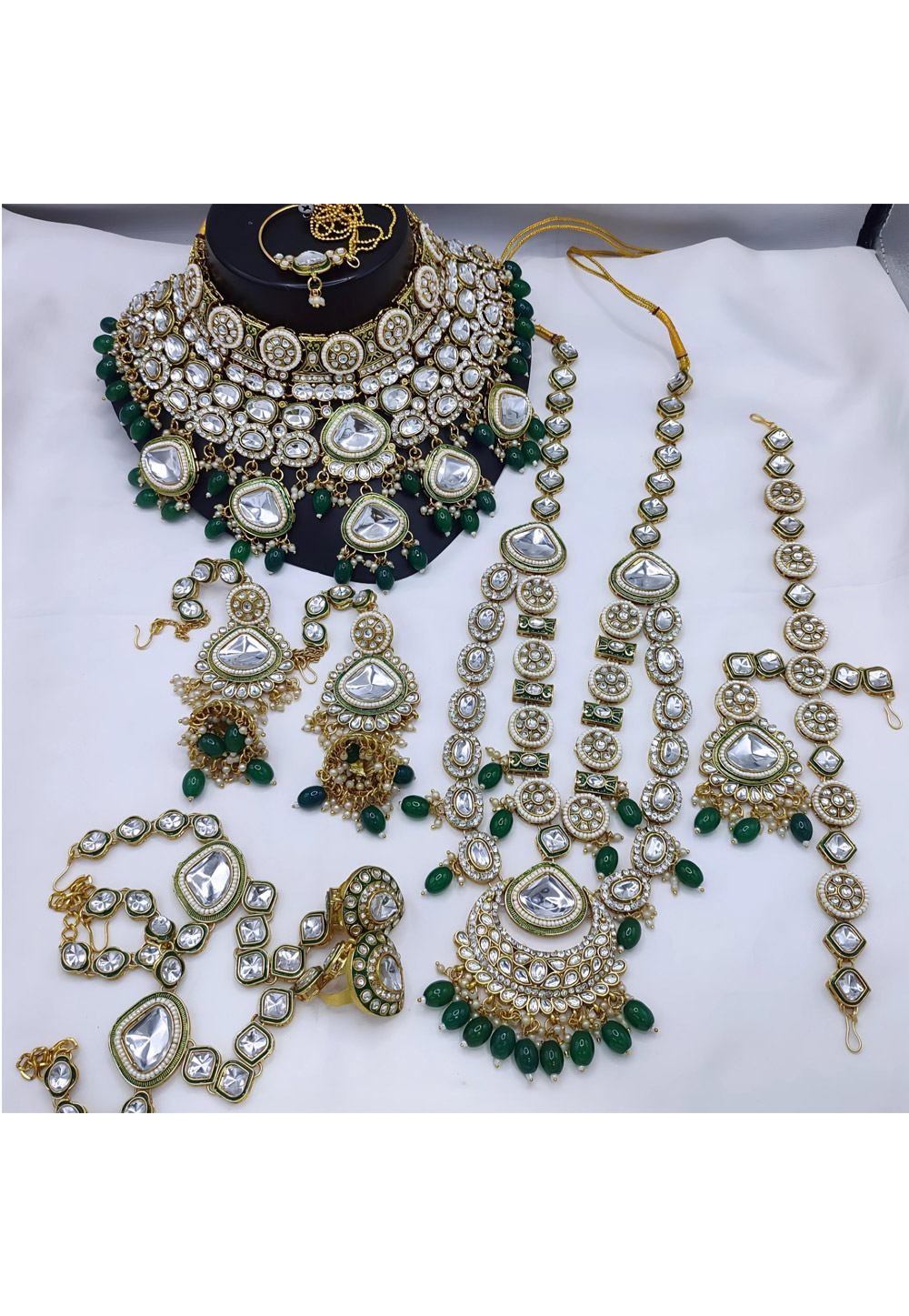Green Alloy Bridal Set 328416