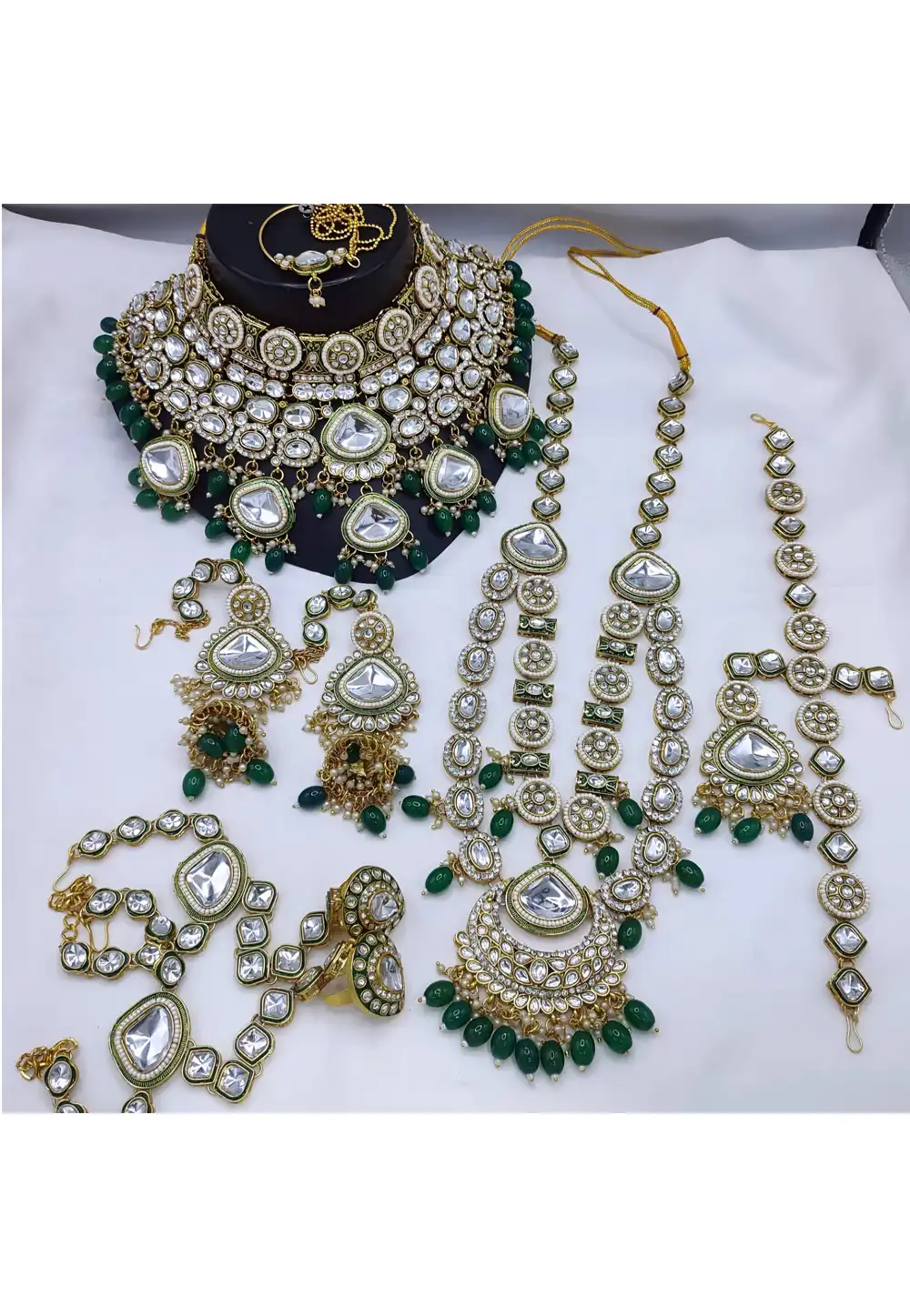 Green Alloy Bridal Set 328416