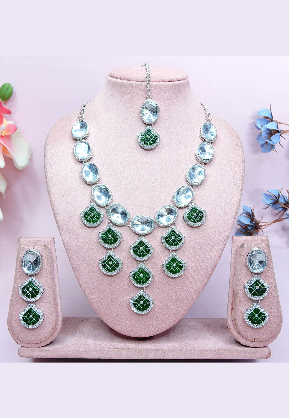 Green Alloy Necklace Set With Earrings and Maang Tikka 312431