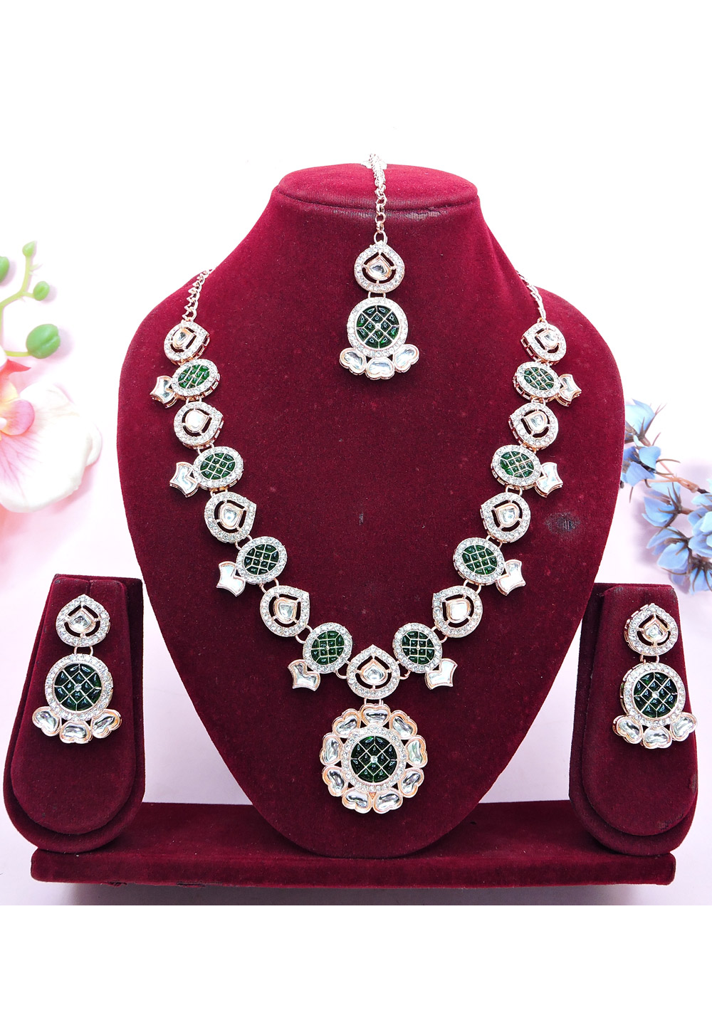 Green Alloy Necklace Set With Earrings and Maang Tikka 312749