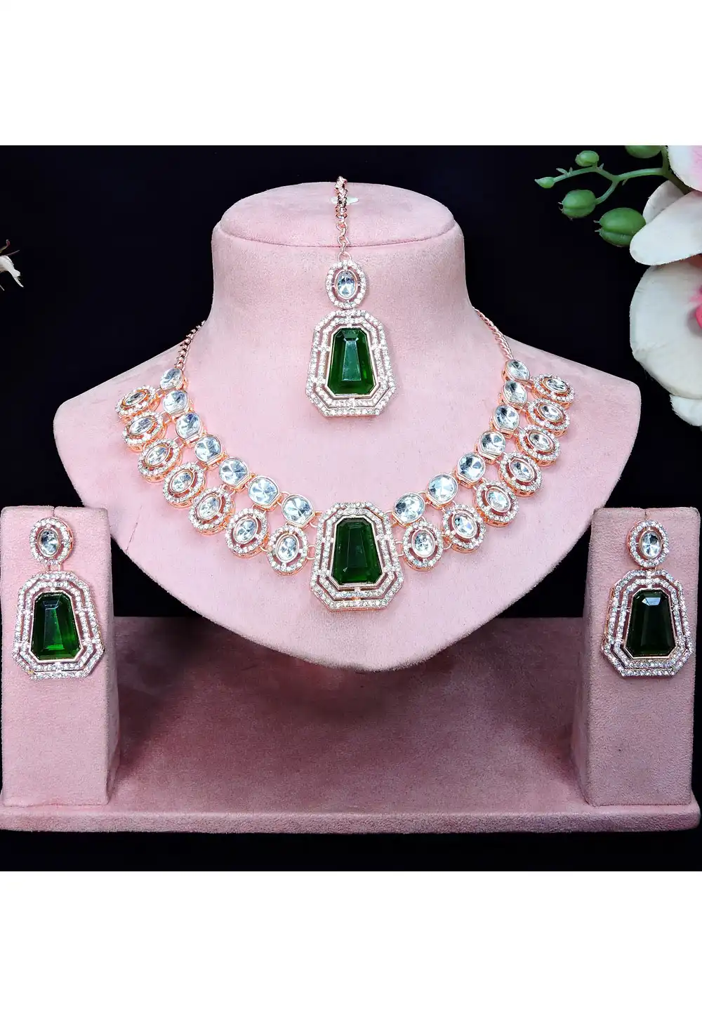 Green Alloy Necklace Set With Earrings and Maang Tikka 329845