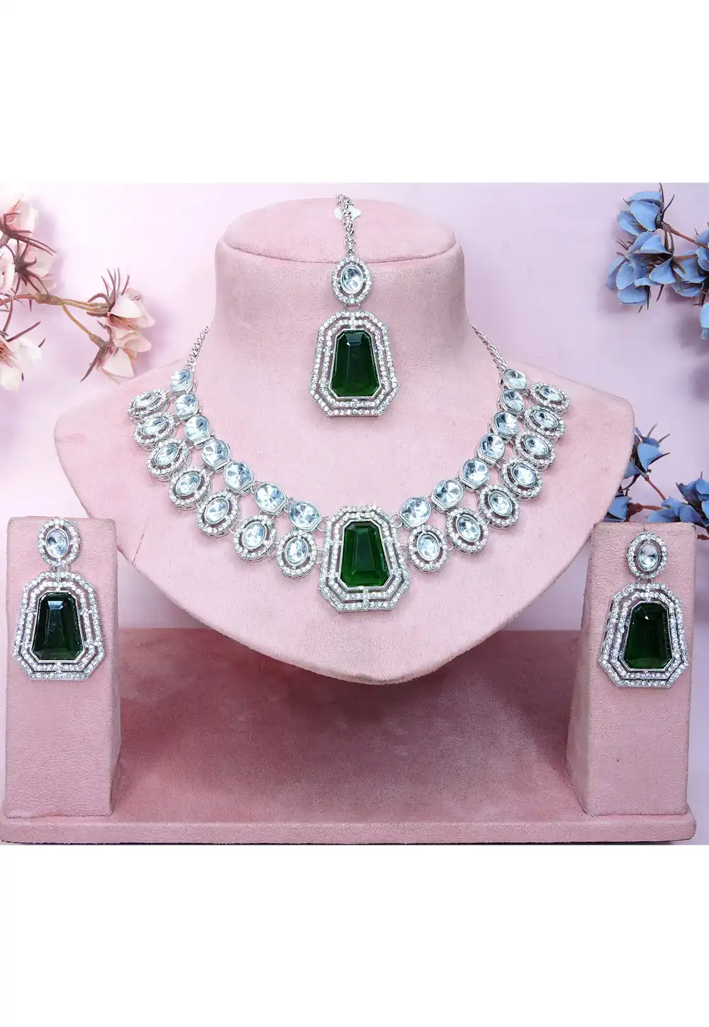 Green Alloy Necklace Set With Earrings and Maang Tikka 329853
