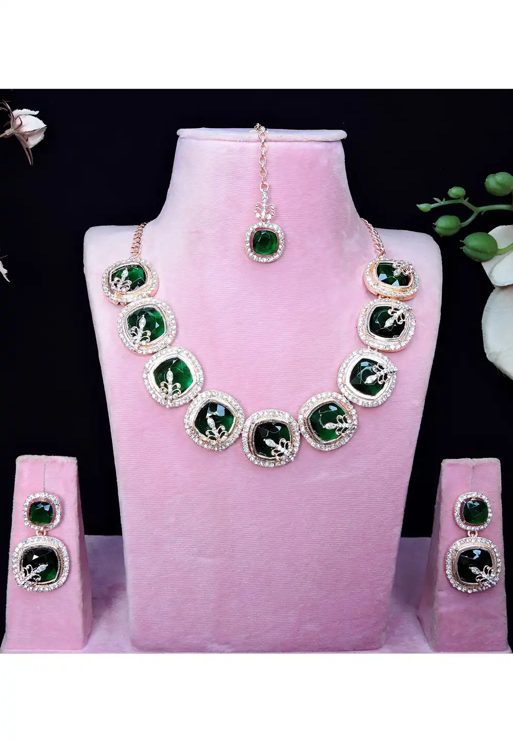 Green Alloy Necklace Set With Earrings and Maang Tikka 329863