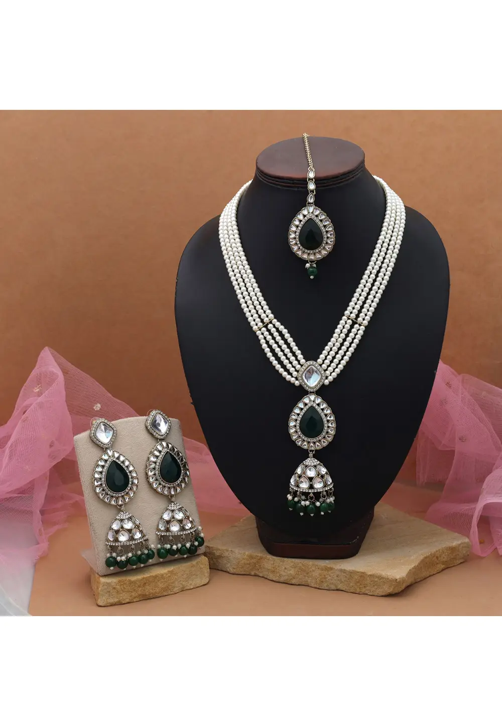 Green Alloy Necklace Set With Earrings and Maang Tikka 334082