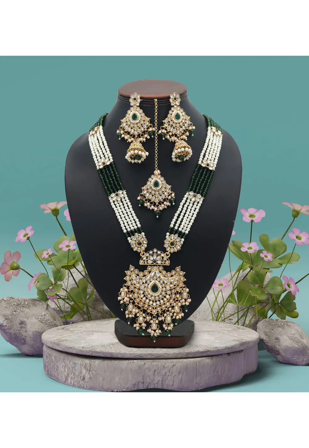 Green Alloy Necklace Set With Earrings and Maang Tikka 334087
