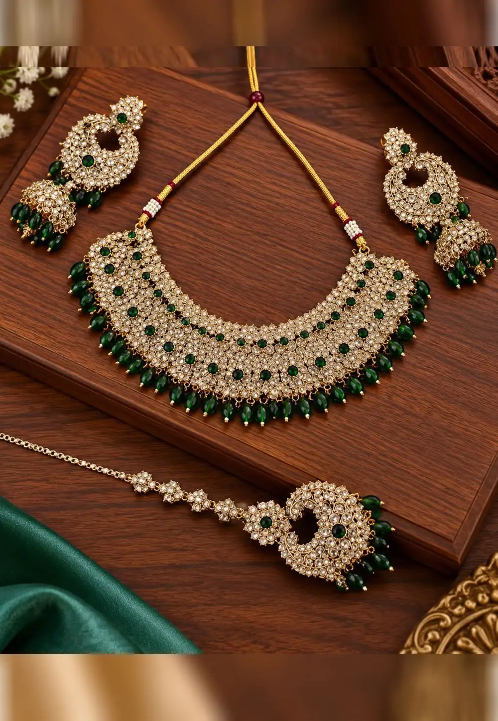 Green Alloy Necklace Set With Earrings and Maang Tikka 336281