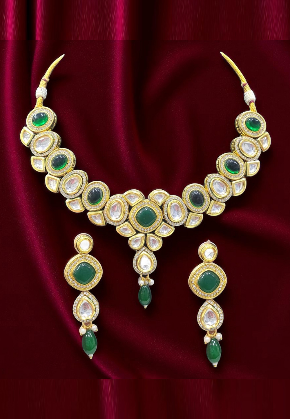 Green Alloy Necklace With Earrings 313550