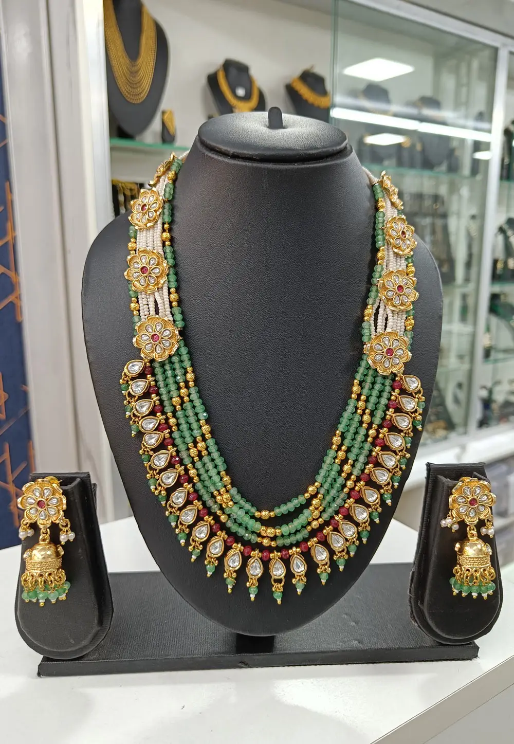 Green Alloy Necklace With Earrings 330969