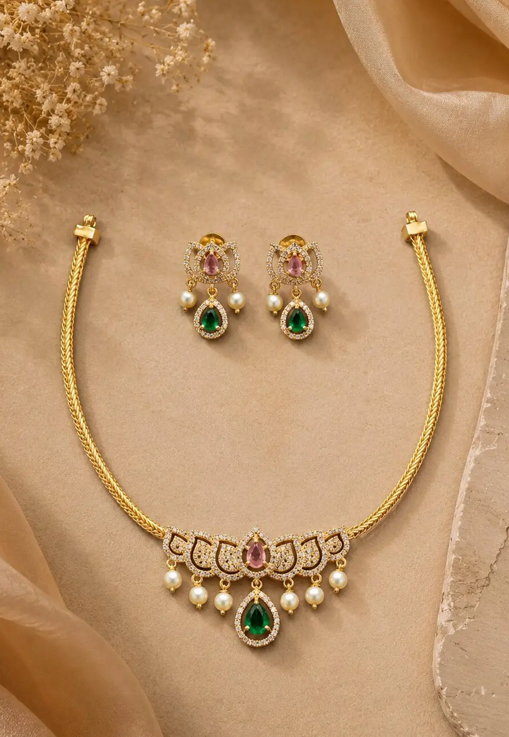 Green Alloy Necklace With Earrings 332534