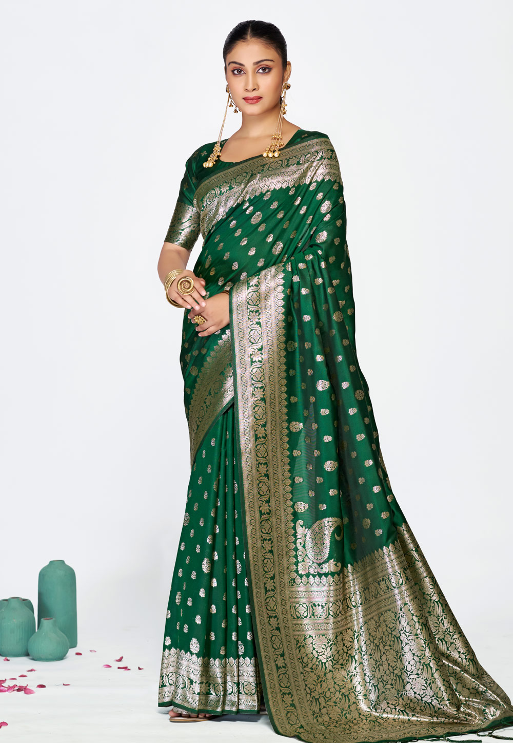 Green Banarasi Silk Saree With Blouse 320452