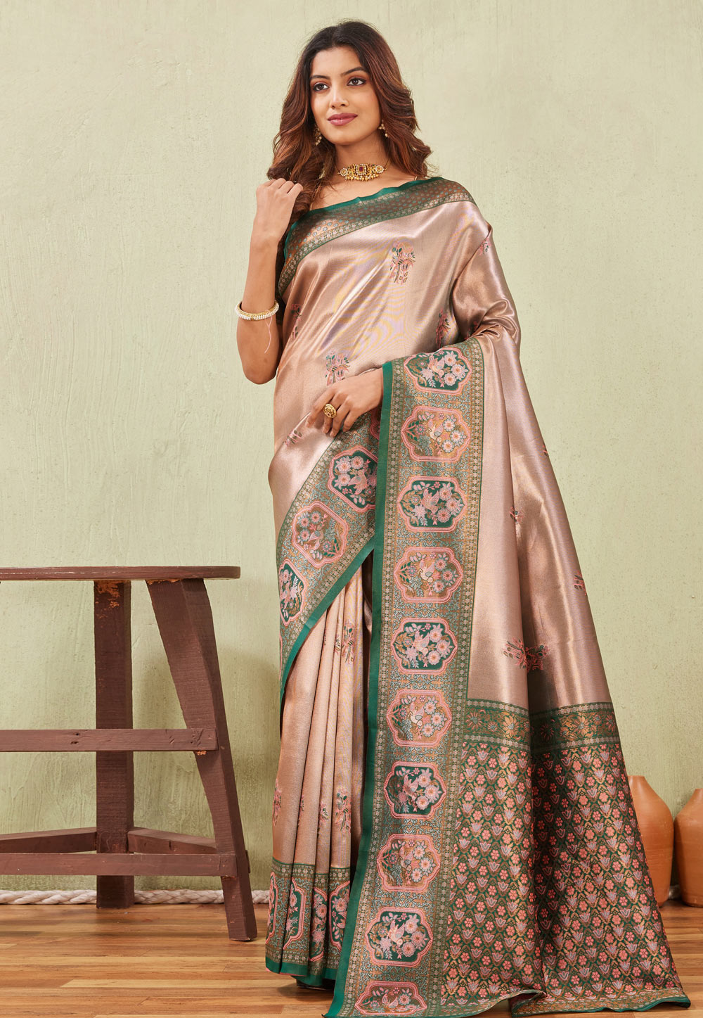 Green Banarasi Silk Saree With Blouse 325252