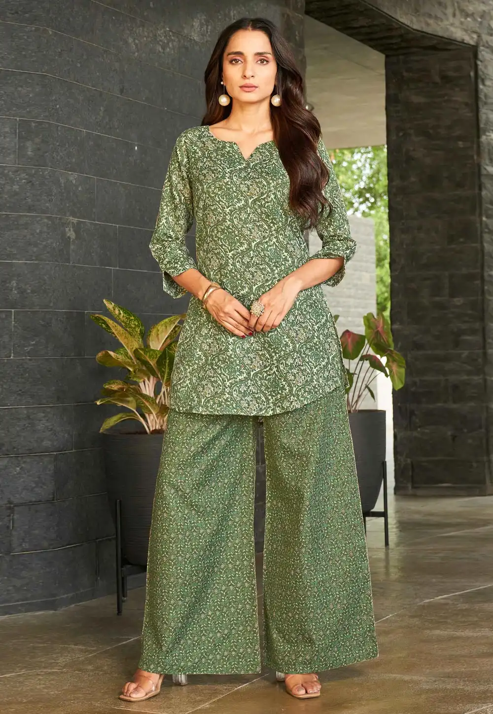 Green Cotton Kurta Set With Palazzo 330444