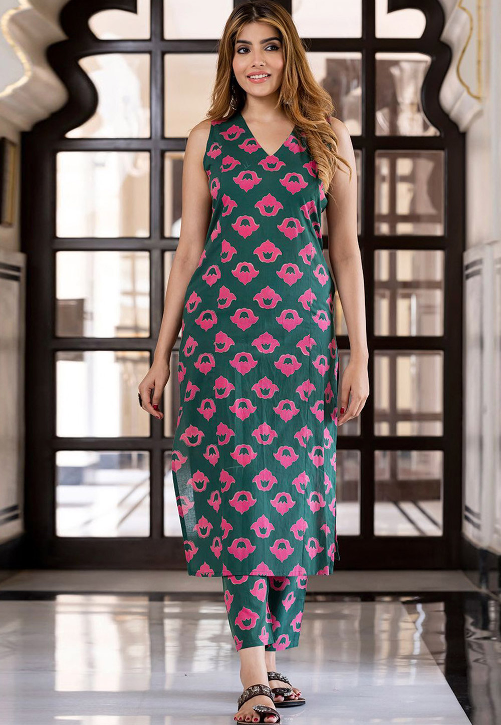 Green Cotton Kurta Set With Pant 326194