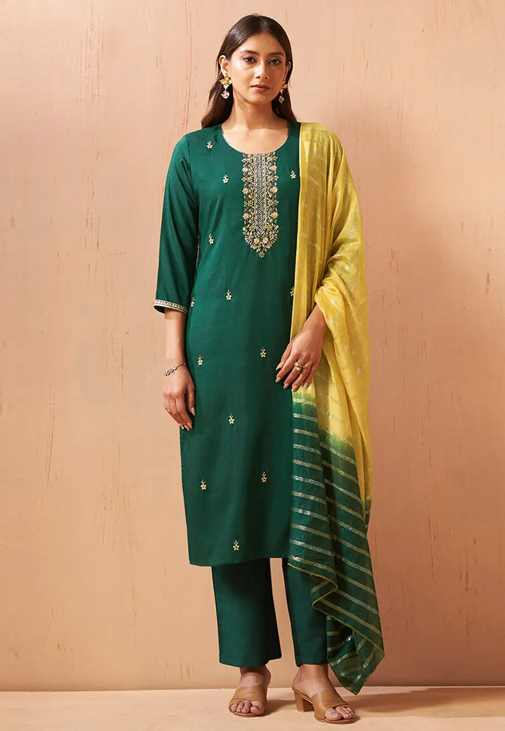 Green Cotton Readymade Straight Suit 334224