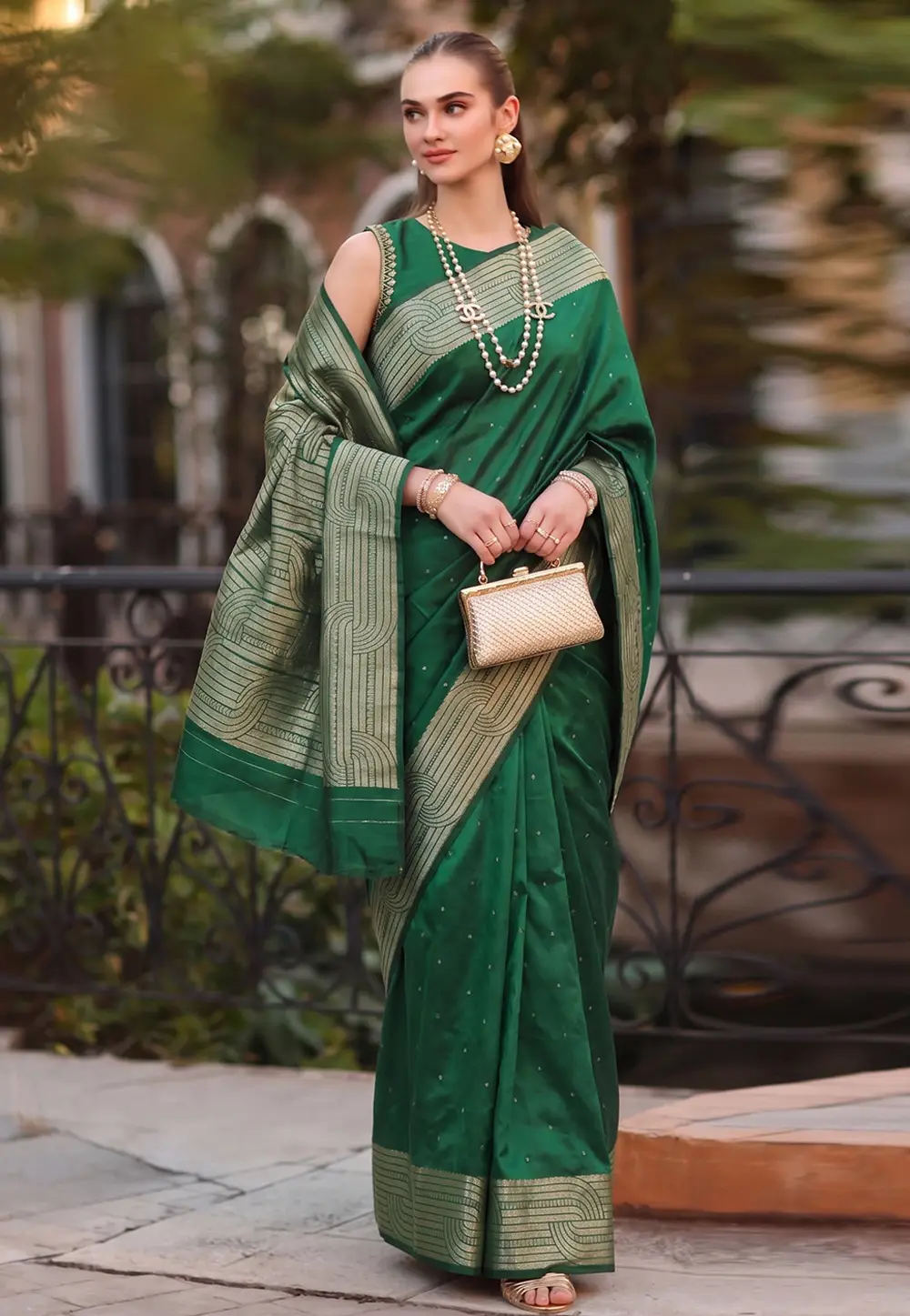 Green Cotton Saree With Blouse 332317