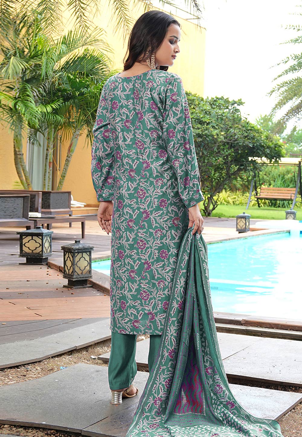Green Cotton Silk Readymade Pakistani Suit 321717