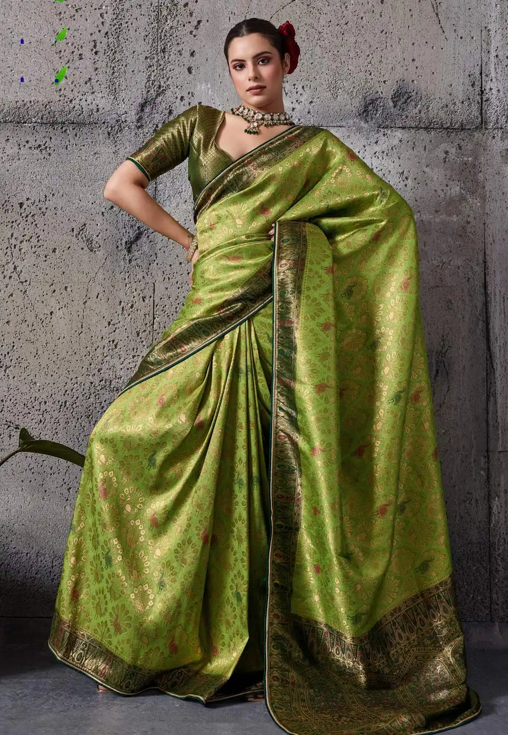 Green Kanjivaram Silk Saree With Blouse 327535