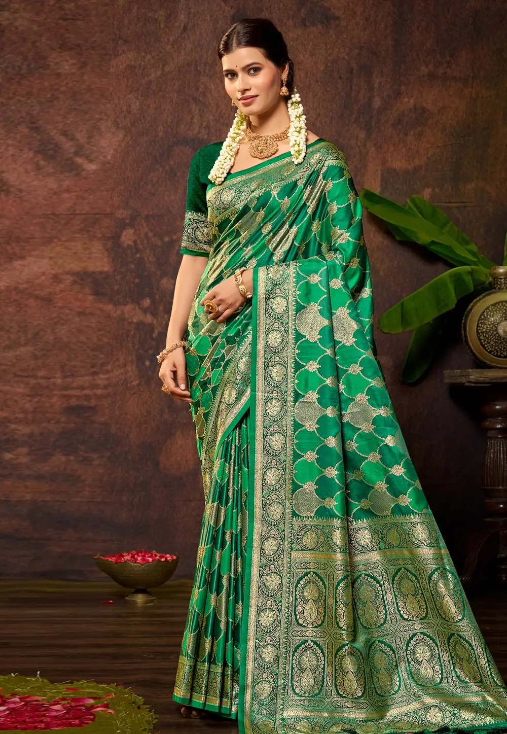 Green Satin Silk Saree With Blouse 335283