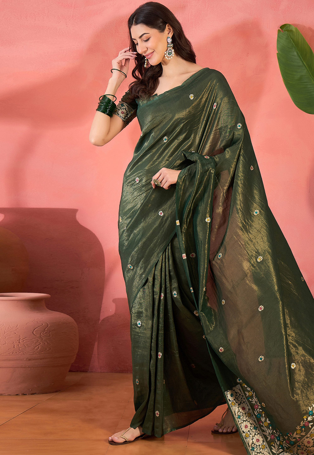 Green Shimmer Saree With Blouse 310829