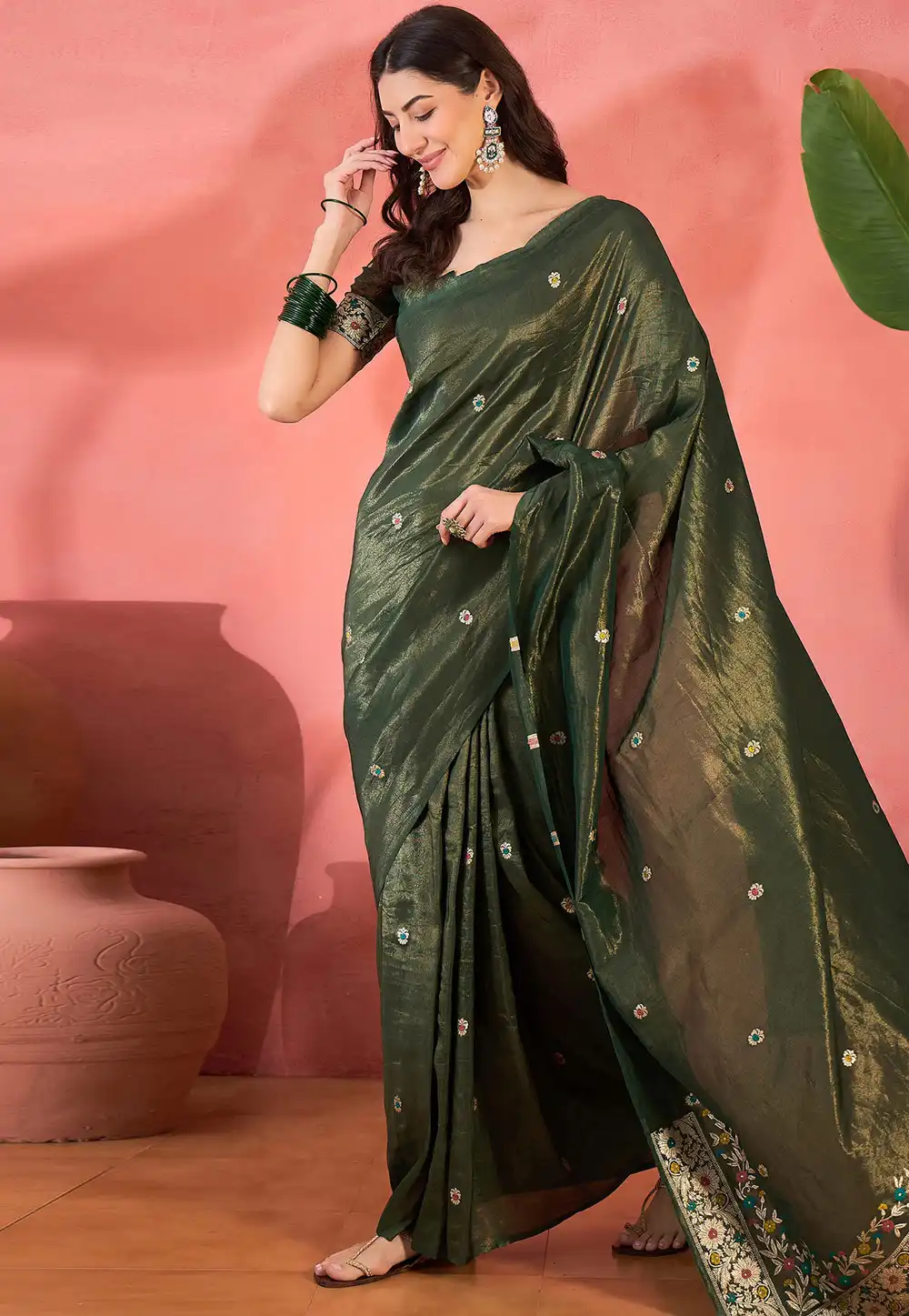 Green Shimmer Saree With Blouse 310829