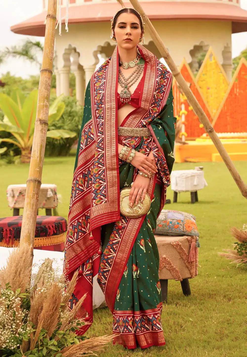 Green Silk Saree With Blouse 279502