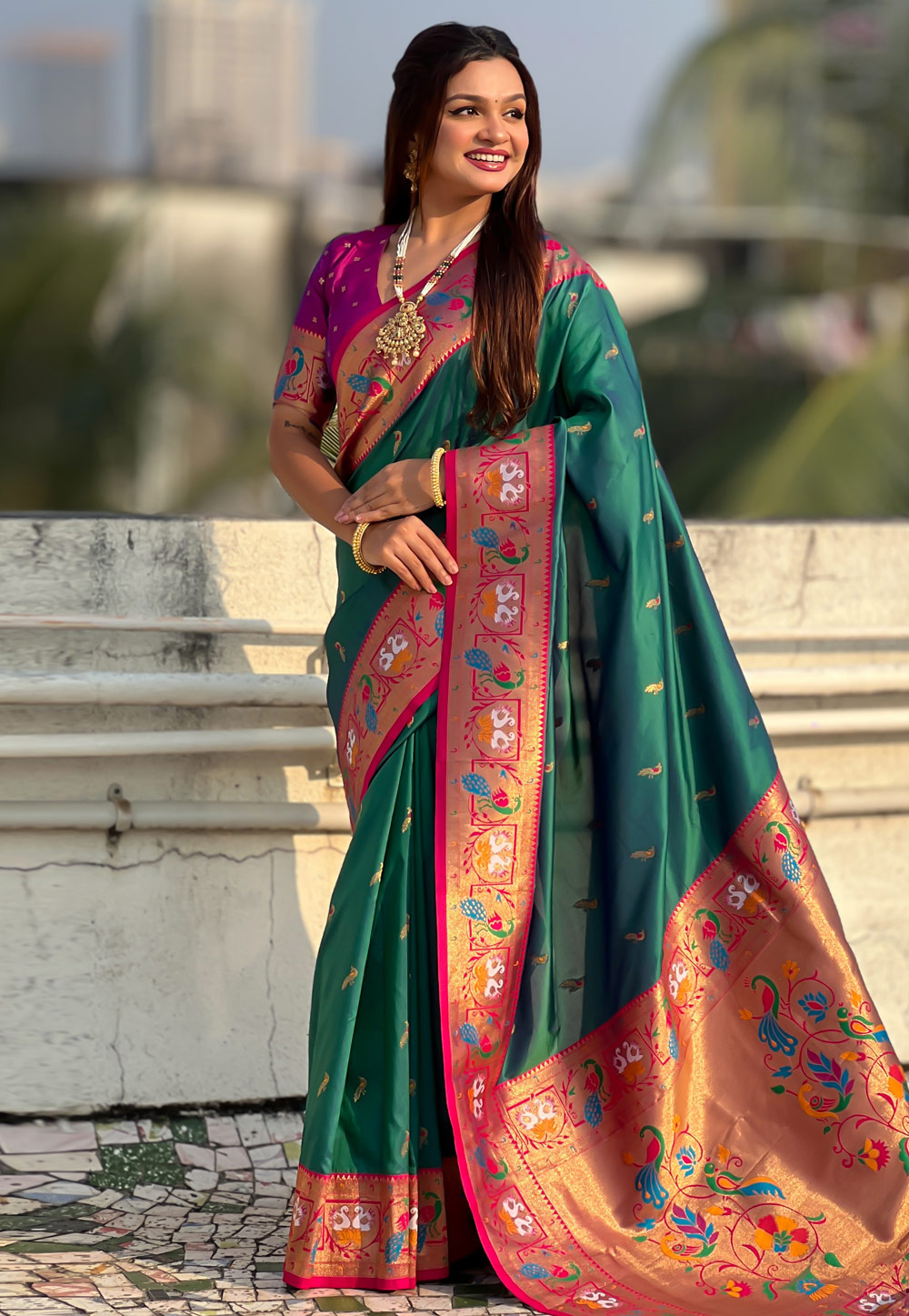 Green Silk Saree With Blouse 320664