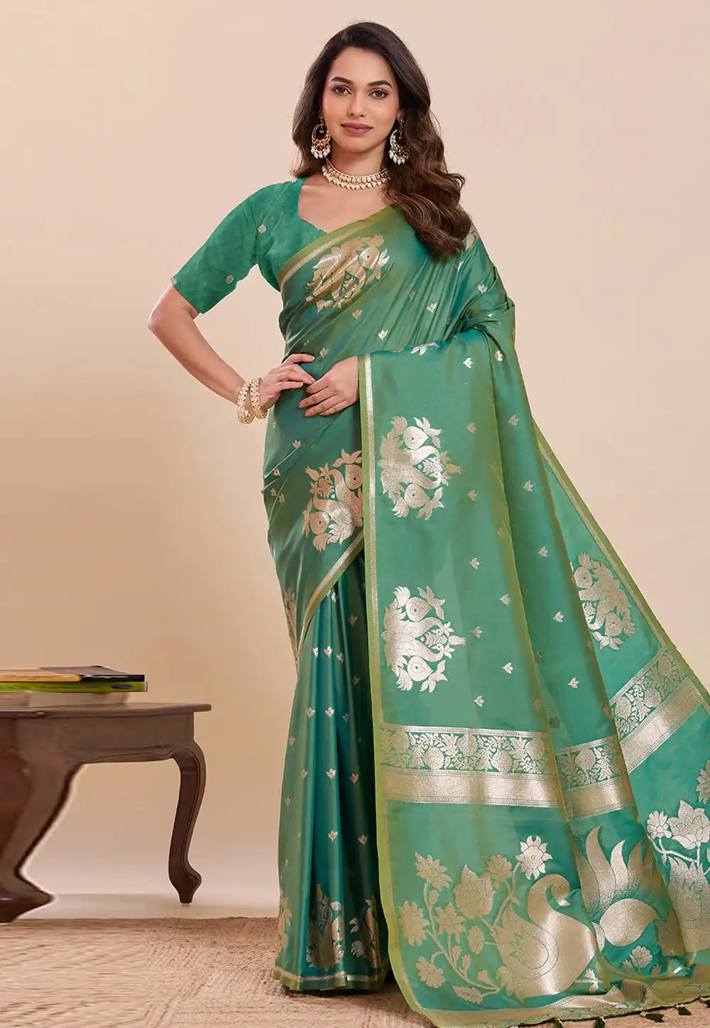 Green Silk Saree With Blouse 325273