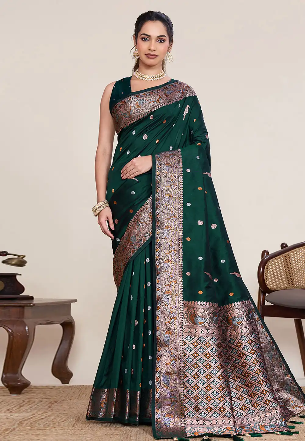 Green Silk Saree With Blouse 326368
