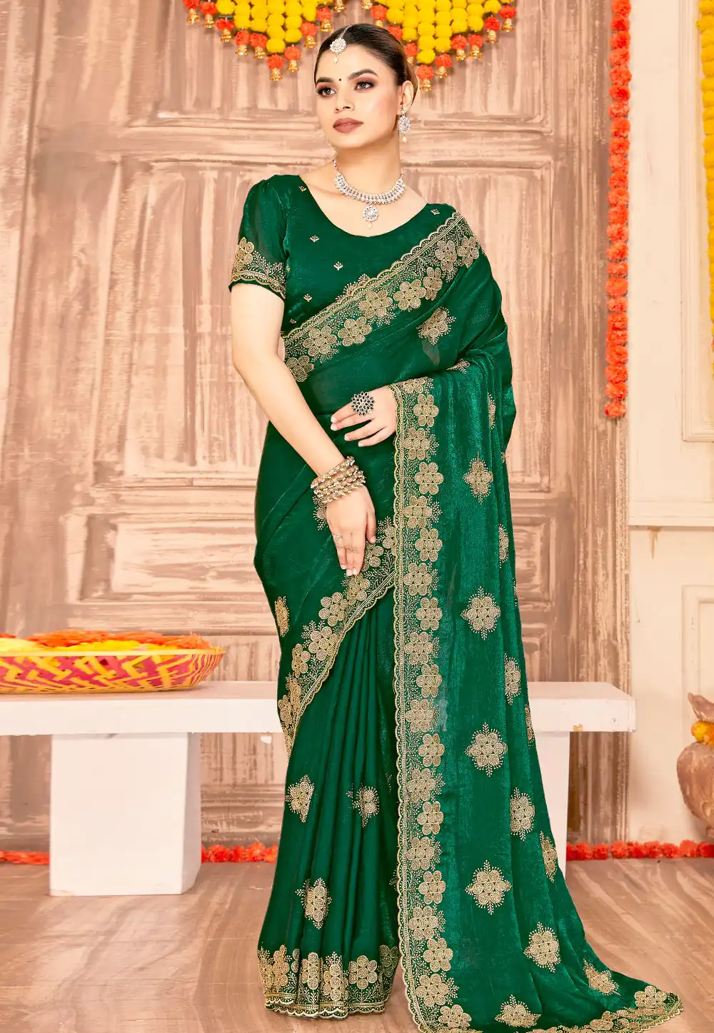 Green Silk Saree With Blouse 317340