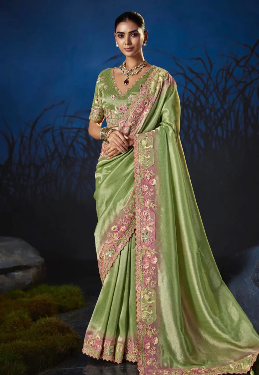 Green Silk Saree With Blouse 335612