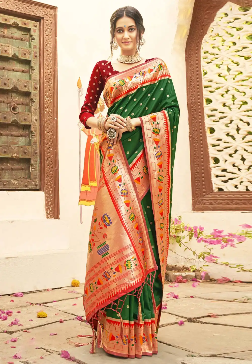 Green Silk Saree With Blouse 317470