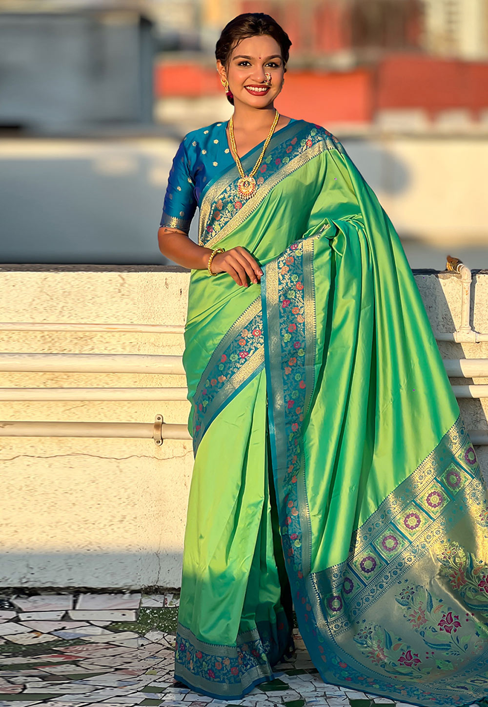 Green Silk Saree With Blouse 326695