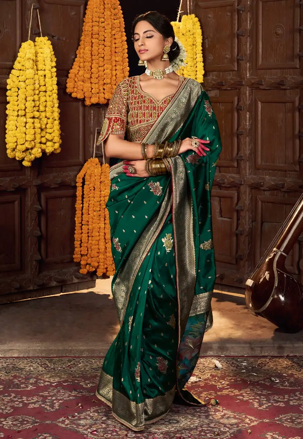 Green Silk Saree With Blouse 317743